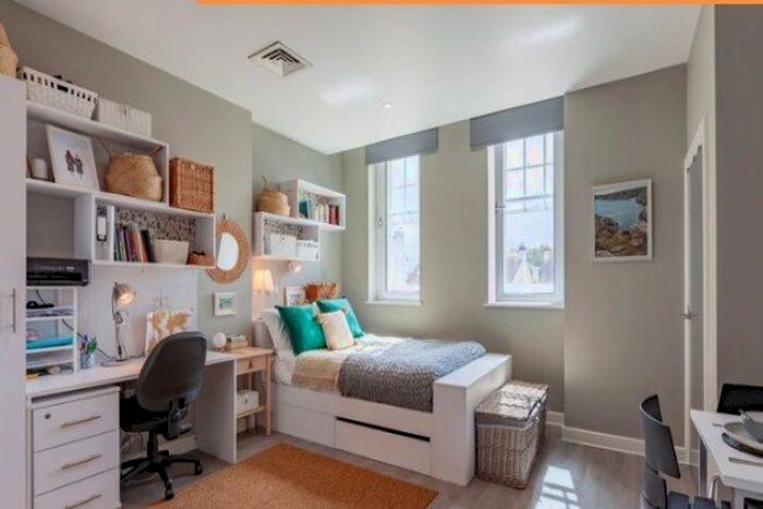 Studio To Rent In Heavitree Road, Exeter, EX1