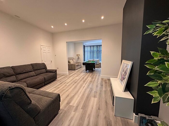 4 Bedroom Terraced House To Rent In Lea Road, Penn Fields, Wolverhampton, WV3