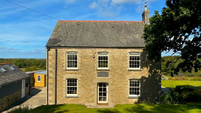 4 Bedroom Farm House To Rent In Blisland, PL30