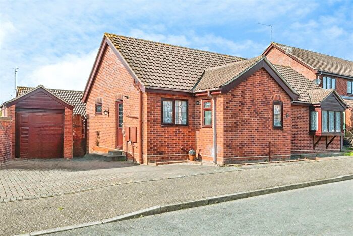 3 Bedroom Detached Bungalow For Sale In Harvey Drive, North Walsham, NR28