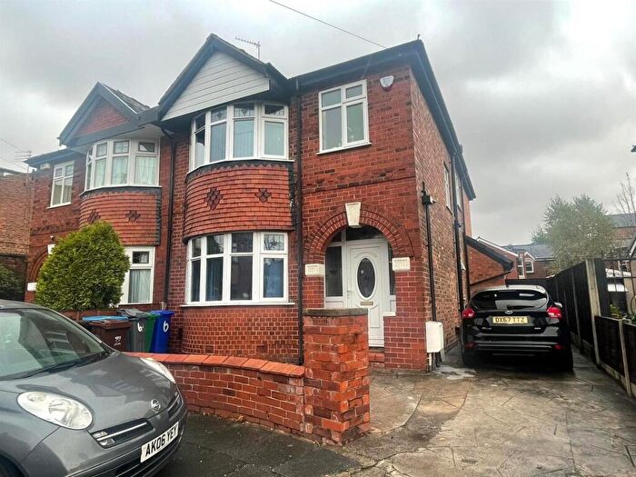 5 Bedroom Private Halls To Rent In Moorfield Avenue, Withington, Manchester, M20