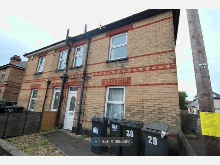 6 Bedroom Semi-Detached House To Rent In Wycliffe Road, Bournemouth, BH9