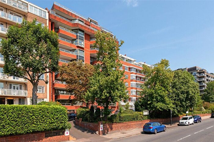 2 Bedroom Flat For Sale In St. James's Terrace, St John's Wood, London, NW8