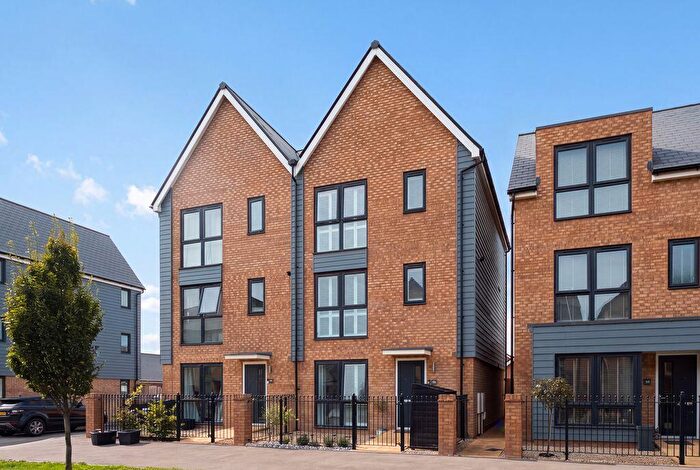 4 Bedroom Semi Detached House For Sale In Cowleaze Path, Mead Fields - Very Impressive Home, BS29