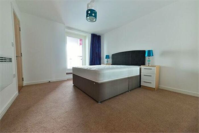 2 Bedroom Apartment To Rent In Ferry Court, Cardiff, CF11