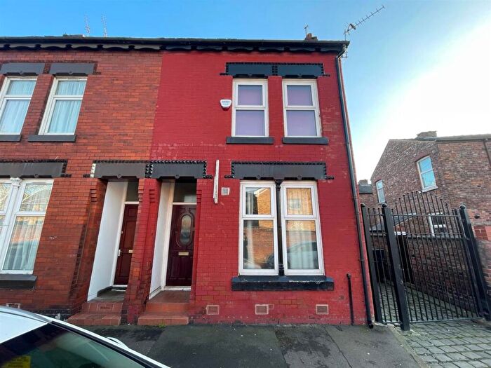 4 Bedroom Property To Rent In Greville Street, Longsight, £pppw, M13