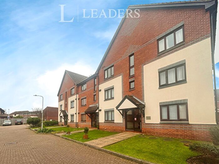 1 Bedroom Apartment For Sale In Haywards Court, Armory Lane, Portsmouth, PO1