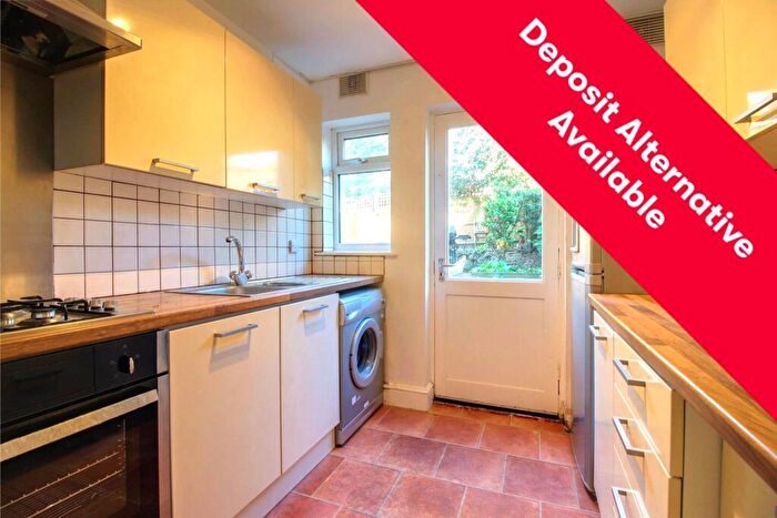 2 Bedroom Maisonette To Rent In Haydon Close, Kingsbury, London, NW9