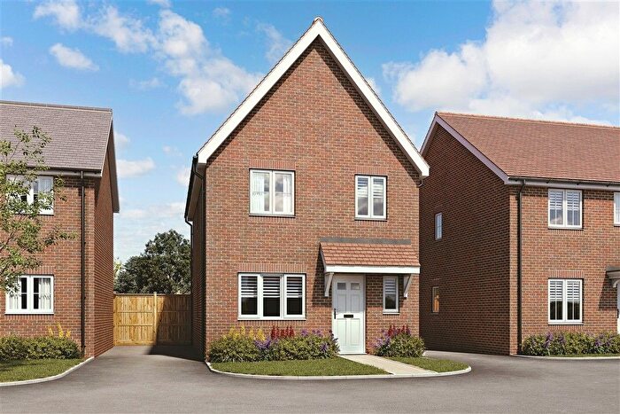 3 Bedroom Detached House For Sale In Cross Road, Wellington Gardens, Walmer, Kent, CT14
