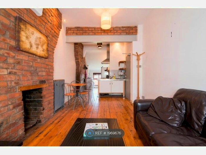 1 Bedroom Flat To Rent In Goulden Rd, Manchester, M20