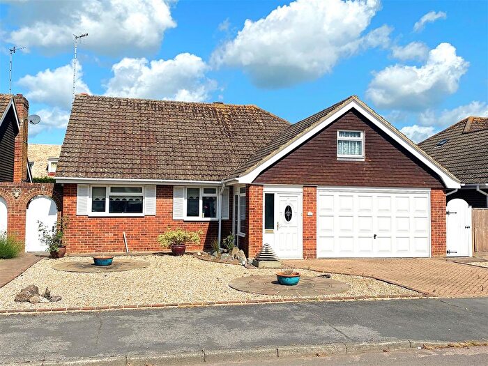 3 Bedroom Bungalow For Sale In Eastergate, Bexhill-On-Sea, TN39