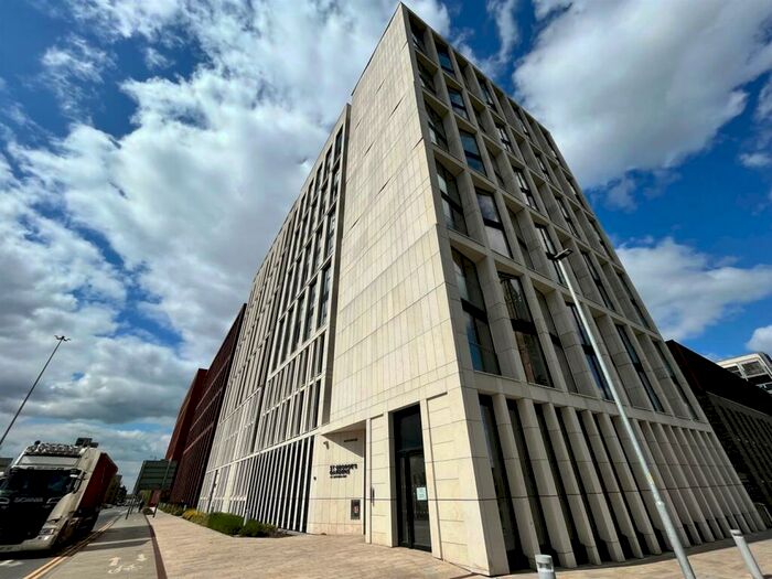 1 Bedroom Apartment To Rent In F Spinners Way, Castlefield, Manchester, M15