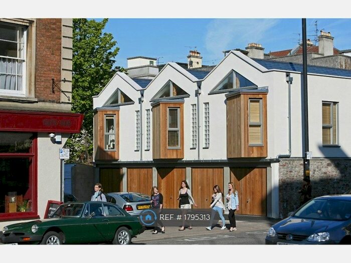 1 Bedroom Flat To Rent In Ralph Mews, Bristol, BS2