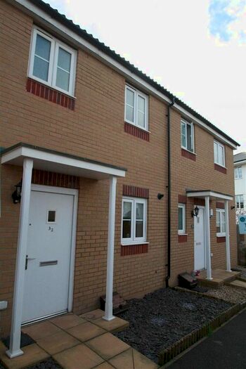 2 Bedroom Property To Rent In Resolution Road, Exeter, EX2