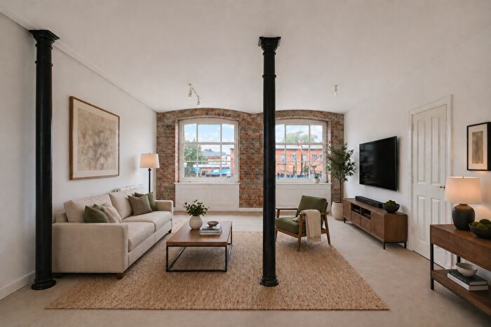 3 Bedroom Apartment For Sale In Apartment, Bobbin Lane, Barnstaple, Devon, EX32