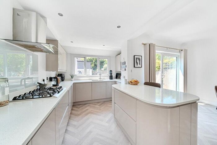 3 Bedroom Semi-Detached House For Sale In Hawkhurst Way, West Wickham, Kent, BR4