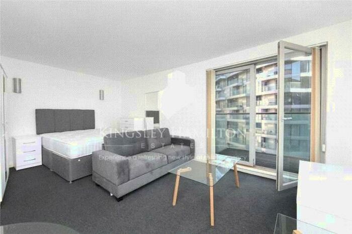 Apartment To Rent In Michigan Building, Blackwall, Biscayne Avenue, London, E14
