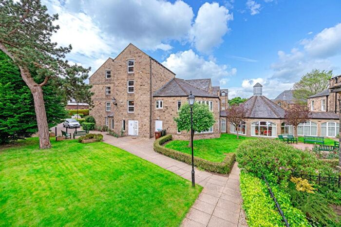 2 Bedroom Retirement Property For Sale In Cunliffe Road, Ilkley, West Yorkshire, LS29