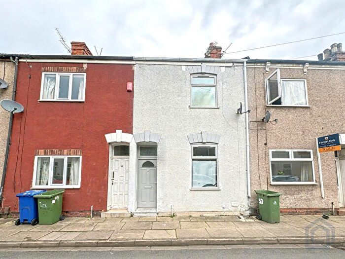 3 Bedroom Terraced House For Sale In Duke Street, Grimsby, DN32
