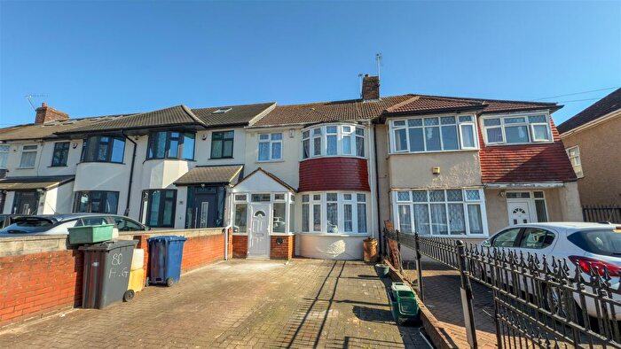 3 Bedroom Terraced House To Rent In Ascot Gardens, Southall, UB1