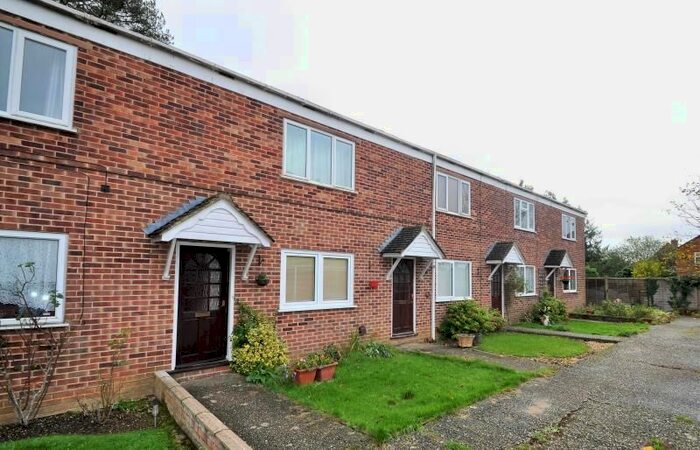 1 Bedroom Flat To Rent In Crossways, Whitchurch, RG28