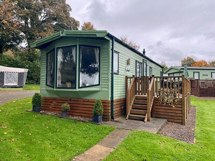 2 Bedroom Caravan For Sale In Willerby Sierra Caravan (Pre-owned, Model), Woodclose Park, Kirkby Lonsdale, Cumbria, LA6