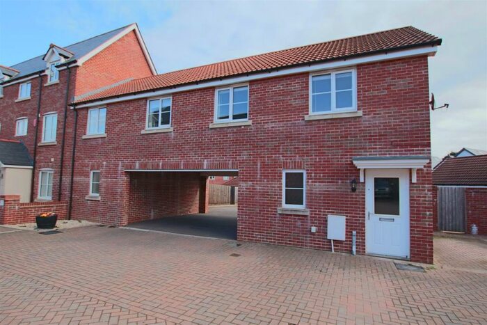 2 Bedroom Coach House To Rent In Southbrook Meadow, Cranbrook, EX5