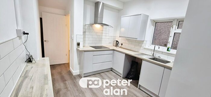 3 Bedroom Property To Rent In Penrhiwtyn Street, Neath, SA11