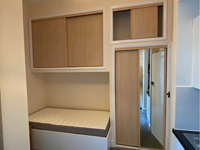 Studio To Rent In Northanger Road, London, SW16