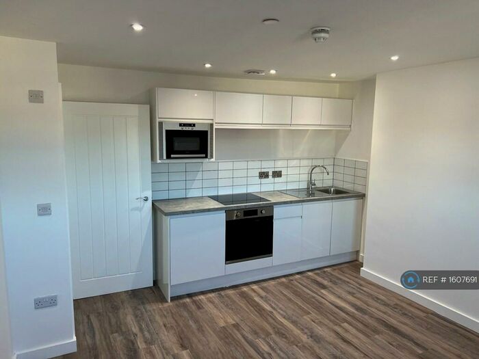 2 Bedroom Flat To Rent In Evolve House, Bristol, BS11