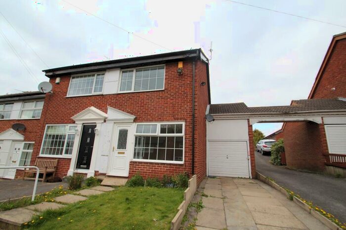 2 Bedroom House To Rent In Allerton Grange Croft, Leeds, West Yorkshire, LS8