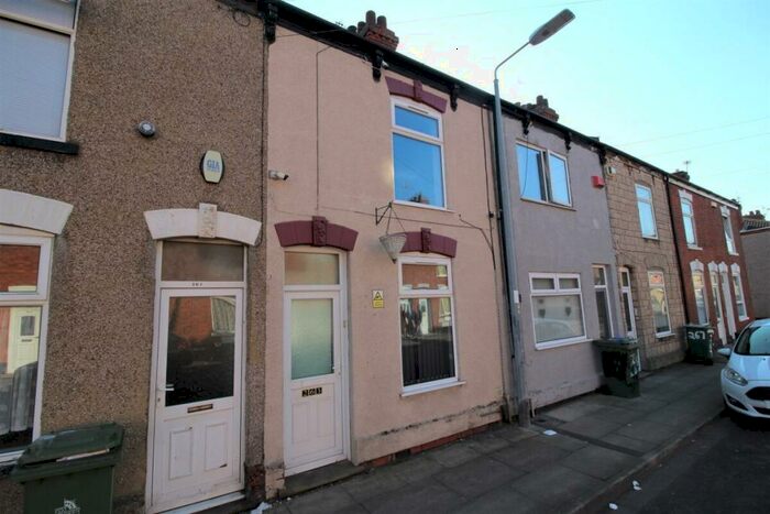 3 Bedroom Terraced House To Rent In Weelsby Street, Grimsby, DN32
