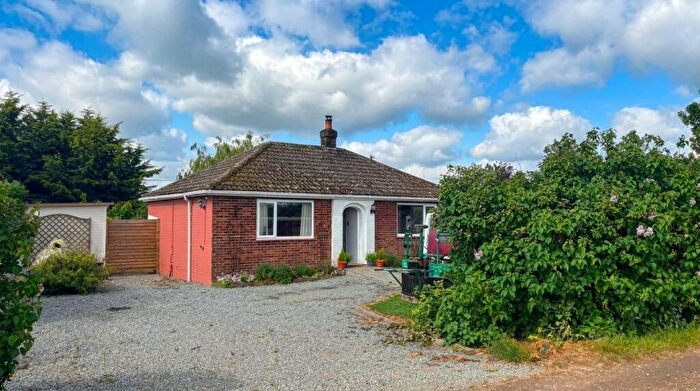 3 Bedroom Detached Bungalow For Sale In Burnt Lane, Wiggenhall St. Mary Magdalen, King's Lynn, PE34