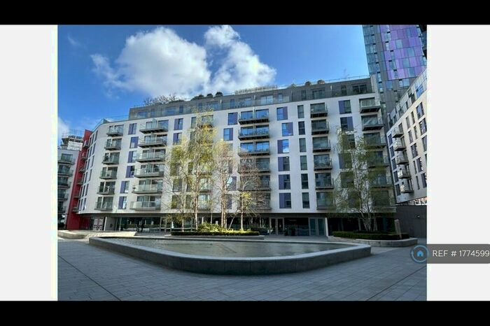 2 Bedroom Flat To Rent In Keats Apartments, Croydon, CR0