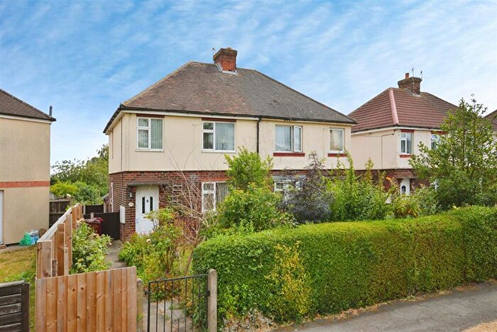 3 Bedroom Semi-Detached House For Sale In Roxby Road, Winterton, Scunthorpe, DN15