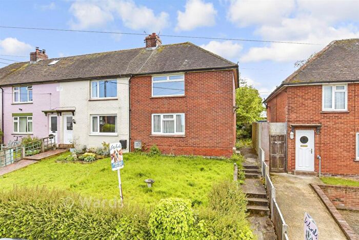 2 Bedroom End Of Terrace House For Sale In Northbourne Road, Great Mongeham, Kent, CT14