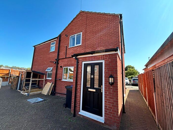 1 Bedroom Flat To Rent In Patch Close, Burton-On-Trent, DE13