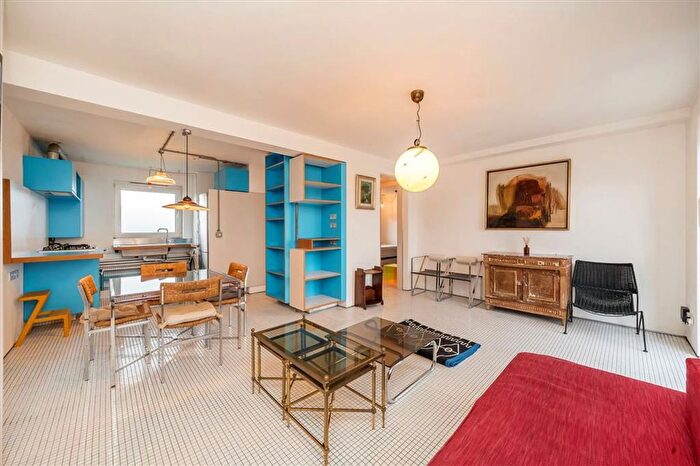 2 Bedroom Flat To Rent In Bayham Street, Camden, NW1