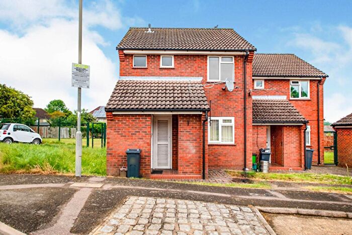 1 Bedroom Apartment To Rent In William Moulder Court, Chesham, HP5