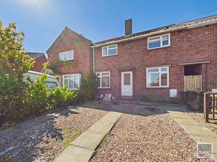 3 Bedroom Terraced House For Sale In Darrell Place, West Norwich, NR5