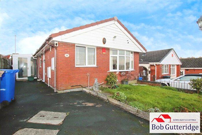 3 Bedroom Detached Bungalow For Sale In Pendine Grove, Stoke-On-Trent, ST4