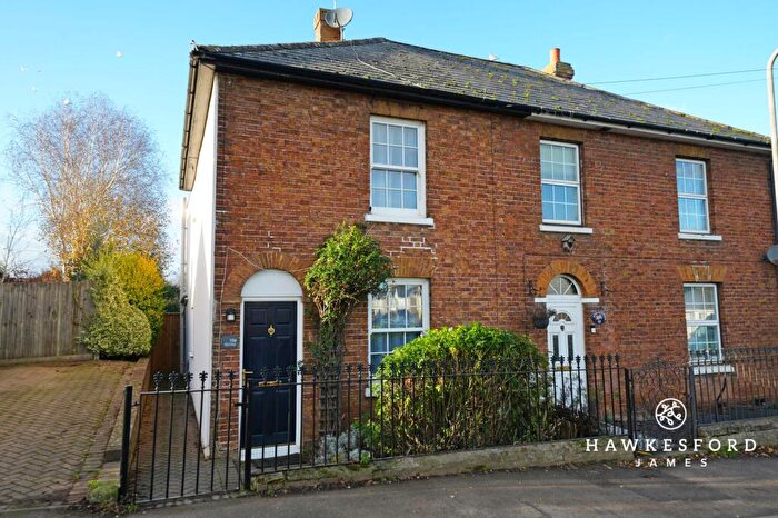 2 Bedroom Cottage For Sale In Wises Lane, Borden, ME10