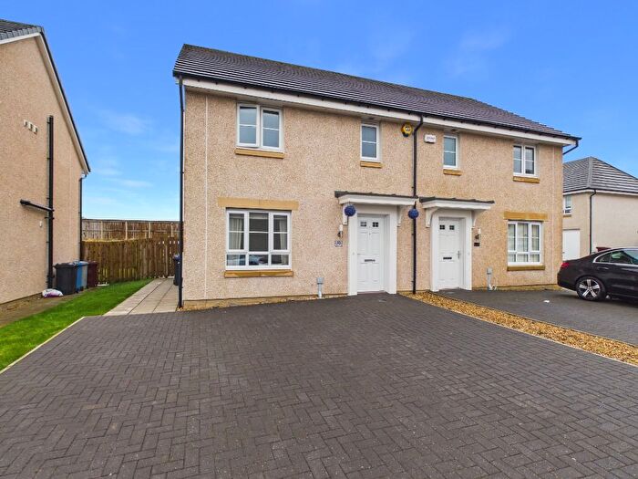 3 Bedroom Semi Detached House For Sale In Andover Wynd, Merlin Gardens, East Kilbride, G74