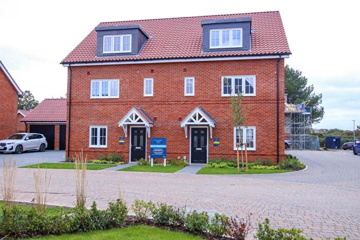 3 Bedroom Semi-Detached House For Sale In St Georges Place, Reydon, Southwold, IP18