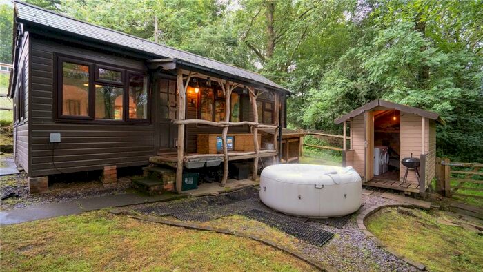 2 Bedroom Bungalow For Sale In Dunromin, Hill Farm, Northwood Lane, Bewdley, DY12