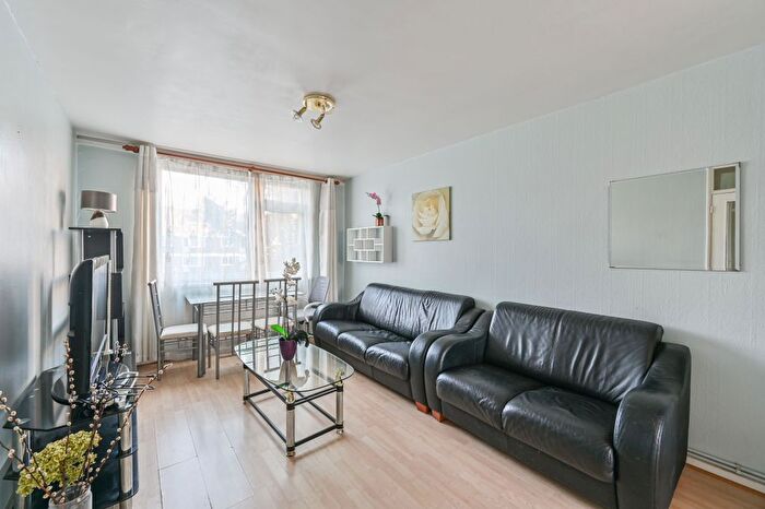 1 Bedroom Flat To Rent In Lopez House, London, SW9