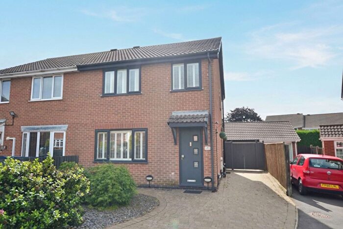 3 Bedroom Semi Detached House For Sale In Kendal Place, Ellistown, LE67