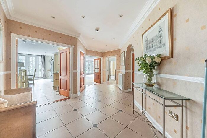 2 Bedroom Flat To Rent In Portman Hall, Stanmore, Harrow, HA3