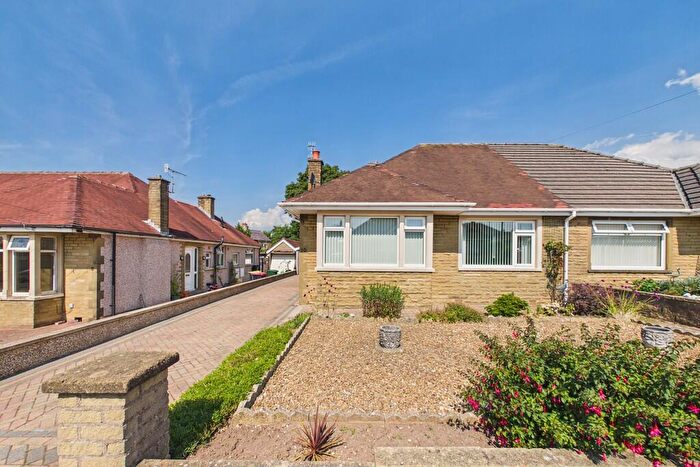 2 Bedroom Semi-Detached Bungalow For Sale In Kendal Drive, Torrisholme, Morecambe, LA4