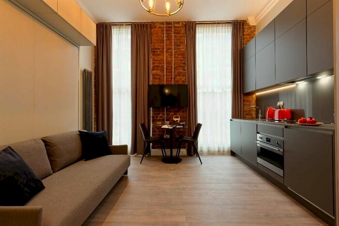 Studio To Rent In Willesden Lane, London, NW2